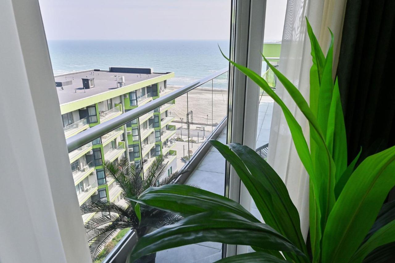 Diamond Sea View 2Br Apartment - Spa N Pools Resort Mamaia Luaran gambar